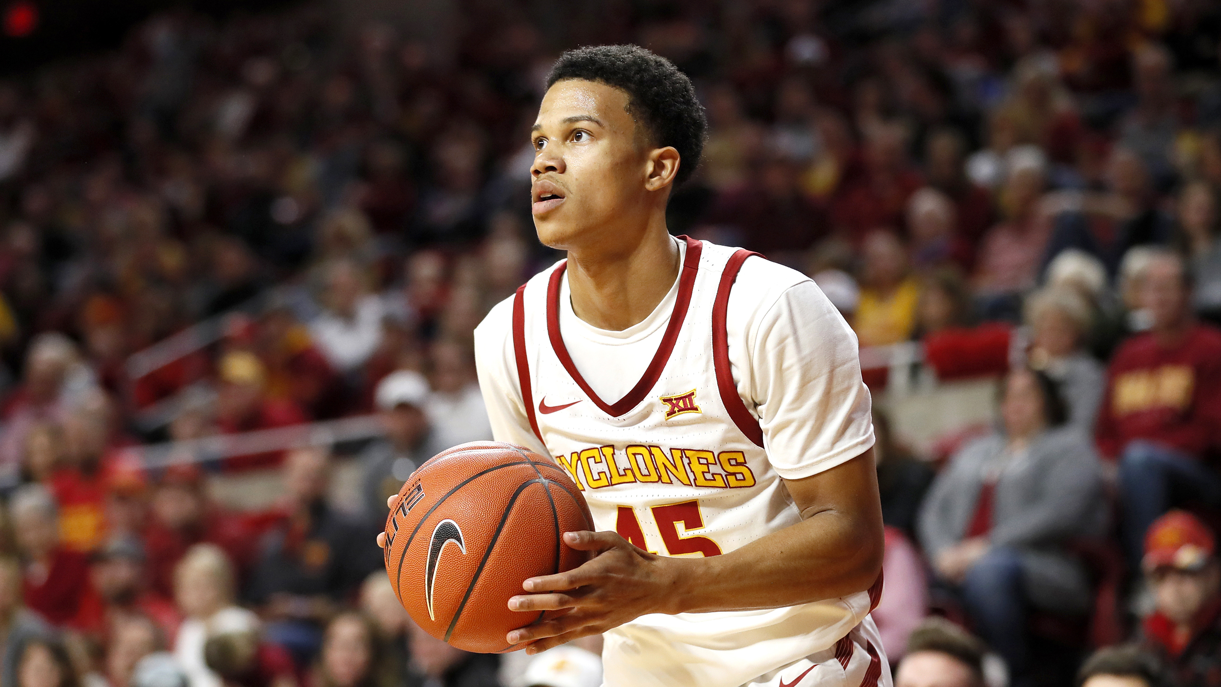 No. 8 West Virginia opens Big 12 play, as Iowa State travels to WVU Coliseum